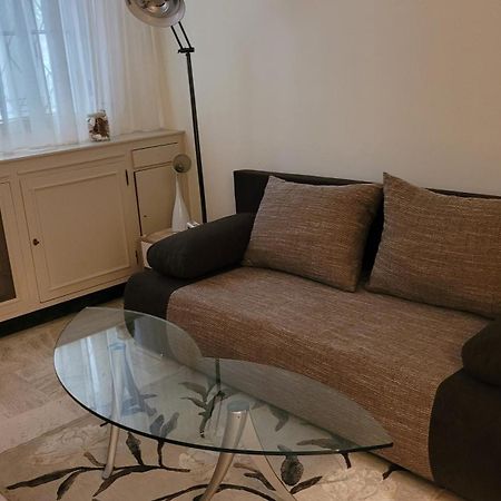 Studio كان المظهر الخارجي الصورة